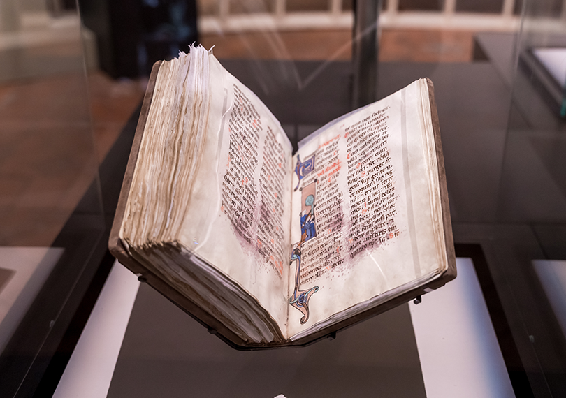 Photo of a cathar book